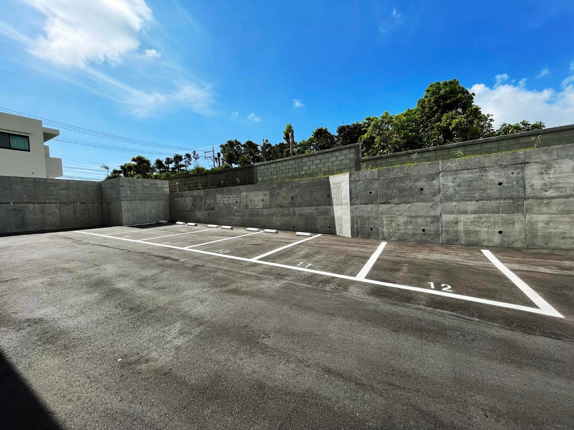 ＆Monde. Okinawa Arena Condominium Exterior photo